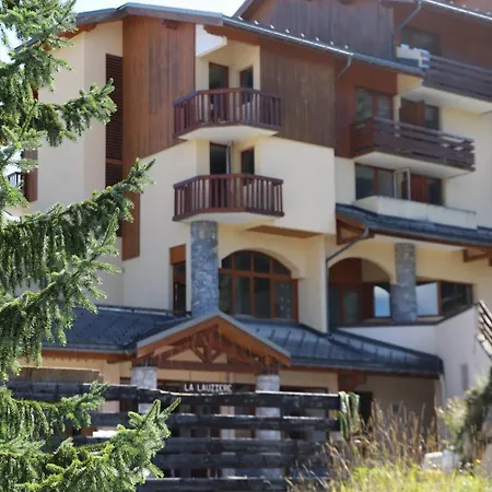 Otel Sowell Family La Lauziere