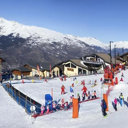 Sowell Family La Lauziere Otel 3*