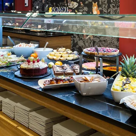 Sowell Family La Lauziere 3*