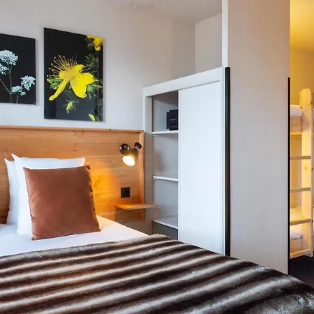 Sowell Family La Lauziere 3*