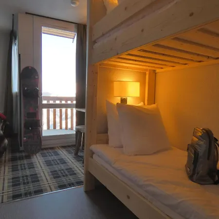 Sowell Family La Lauziere