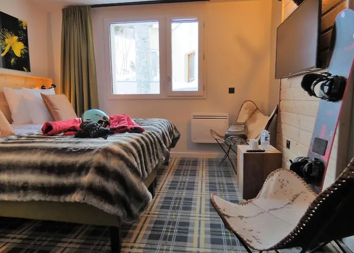 Sowell Family La Lauziere Hotel