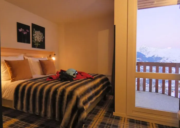 Sowell Family La Lauziere