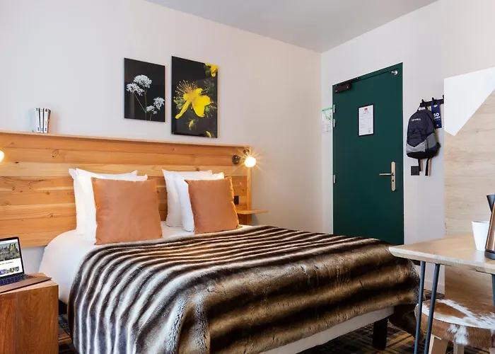 Sowell Family La Lauziere