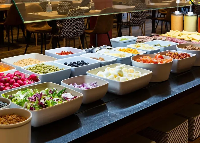 Sowell Family La Lauziere Hotel 3*