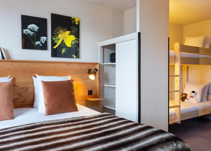 Sowell Family La Lauziere 3*