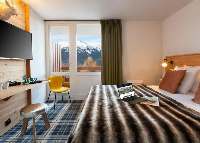 Sowell Family La Lauziere Hotel