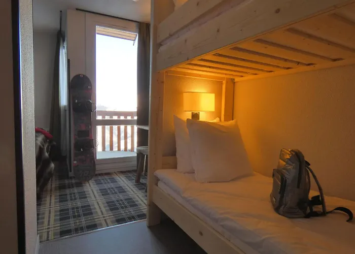 Sowell Family La Lauziere